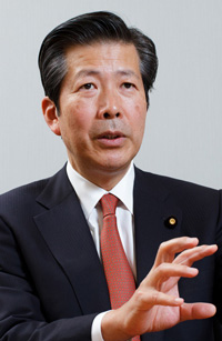 山口那津男。 山口那津男。